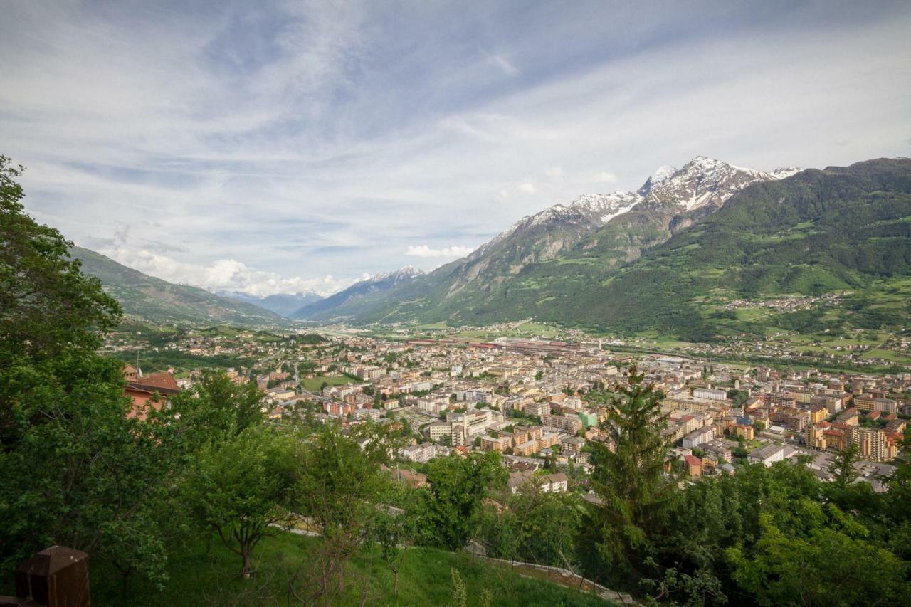 Apartmán La Casa Di Alfredo E Virginia Aosta Exteriér fotografie